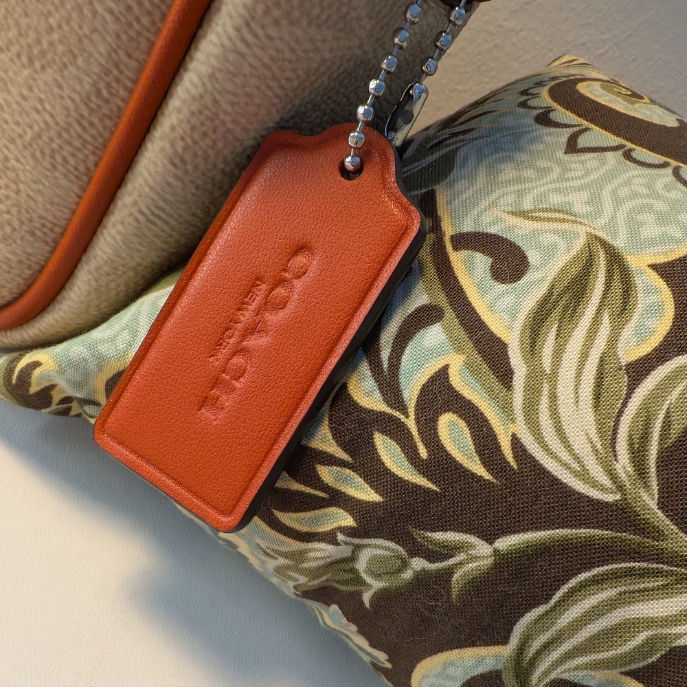 NWT Coach Jaimie Camera Cream and Deep Orange Crossbody Bag Plus Dusty Host Pick - Picture 4 of 12